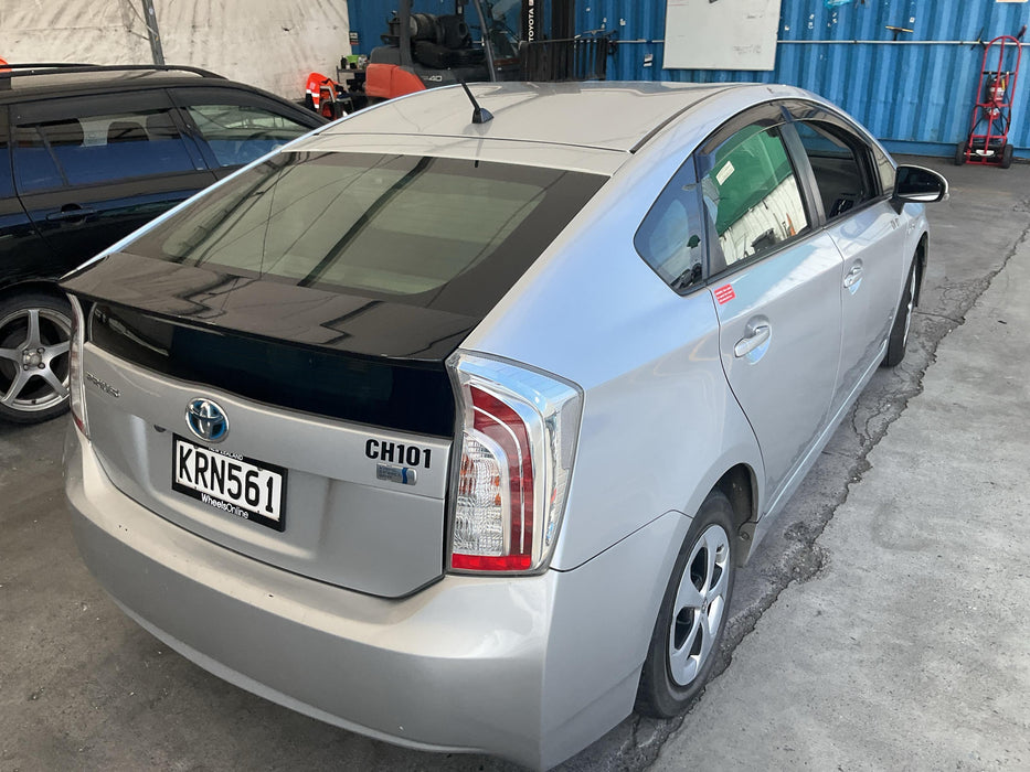 2014 Toyota Prius Hybrid W30 5831 - Used parts for sale