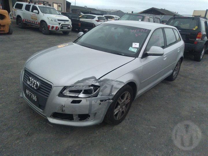 Audi, A3, WAUZZZ8P4AA027410