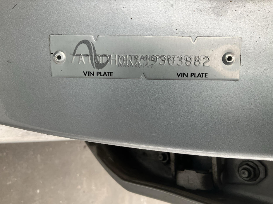 2010 Nissan March   5873 - Used parts for sale