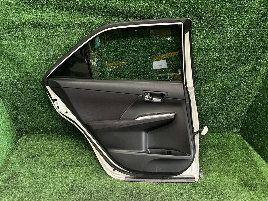 2012 Toyota Camry Hybrid XV50 Left Rear Door