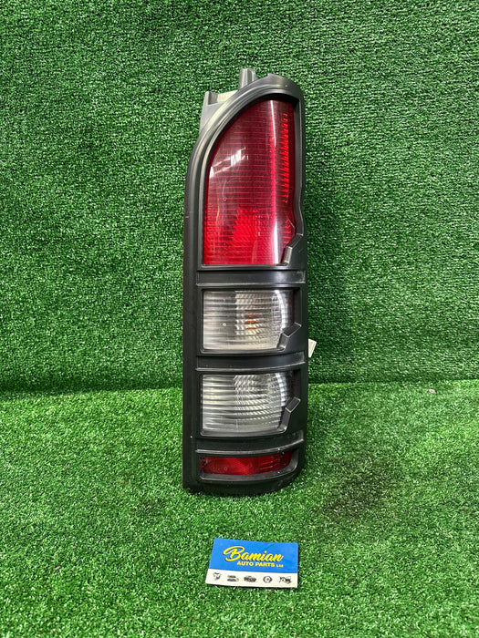 49127 2008 Toyota Hiace  V H200 Right Taillight