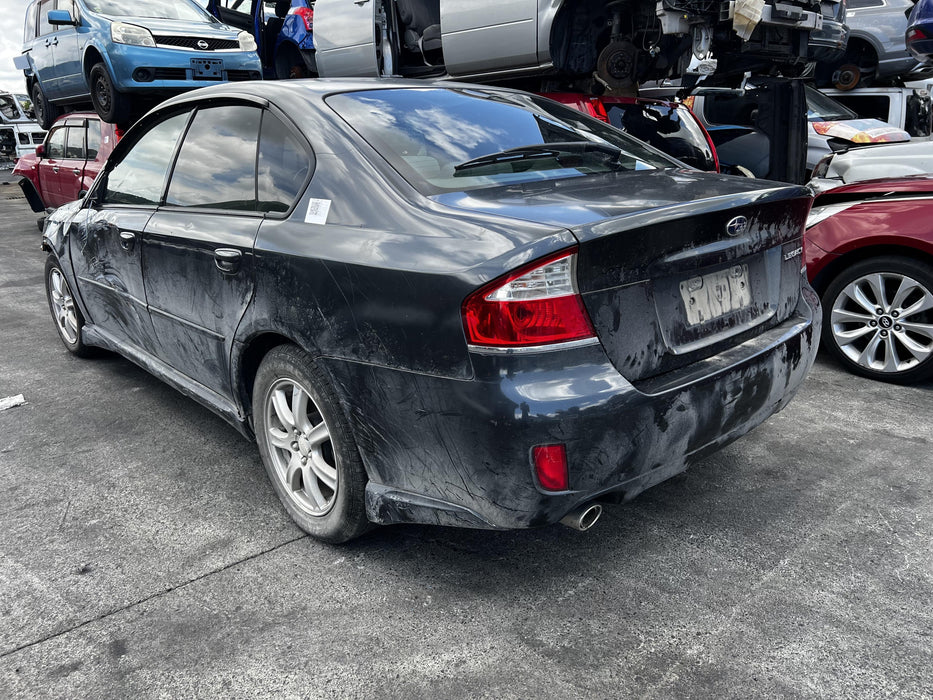 2008 Subaru Legacy   5647 - Used parts for sale