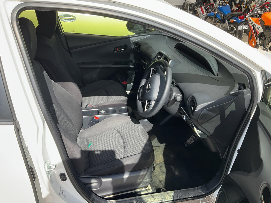 2017 Toyota Prius HYBRID  5175 - Used parts for sale