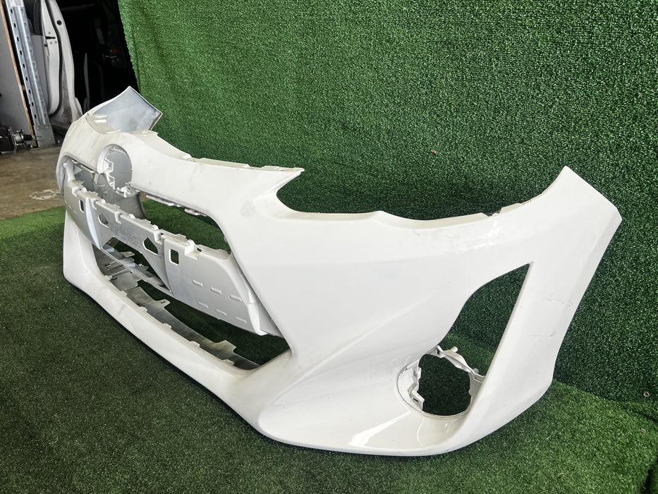 2016 Toyota Aqua Hybrid NHP10 Front Bumper