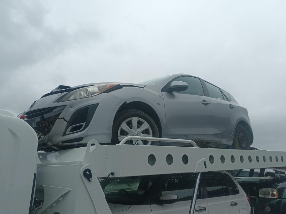 2011 Mazda Axela BL    5731 - Used parts for sale