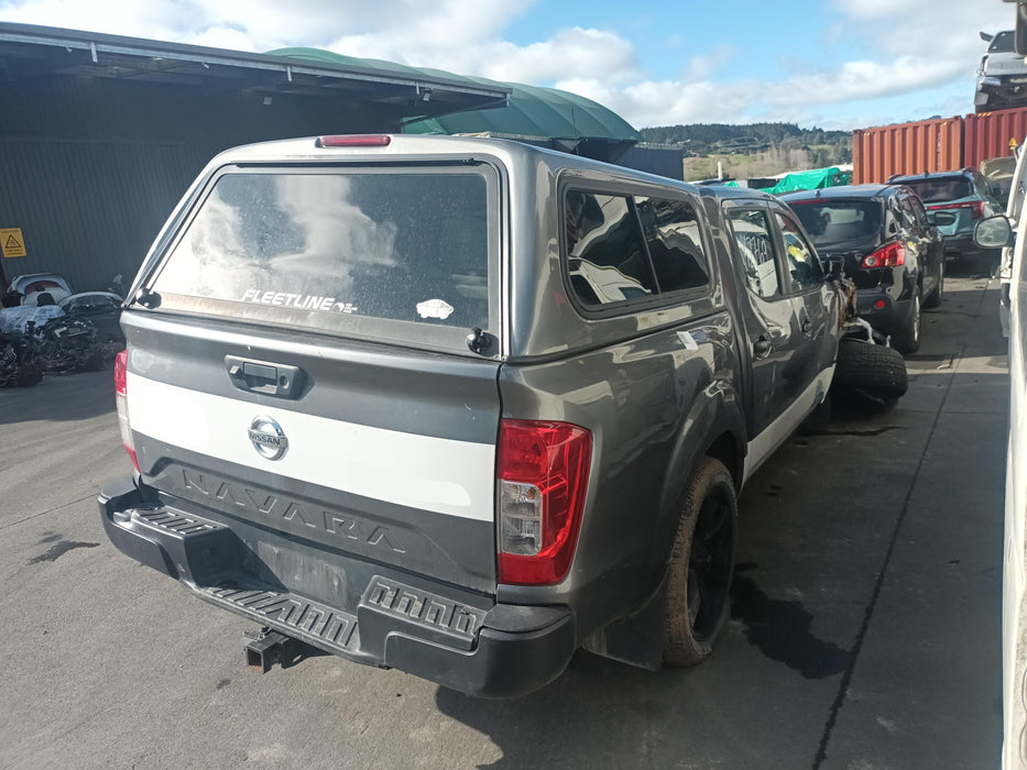 2021 Nissan Navara SL 2.3D/7AT  5017 - Used parts for sale