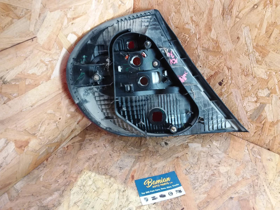 2003 Toyota Camry Camry  Right Taillight