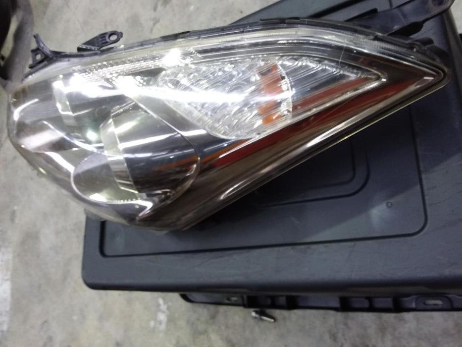 Toyota Wish Wish  Left Headlamp