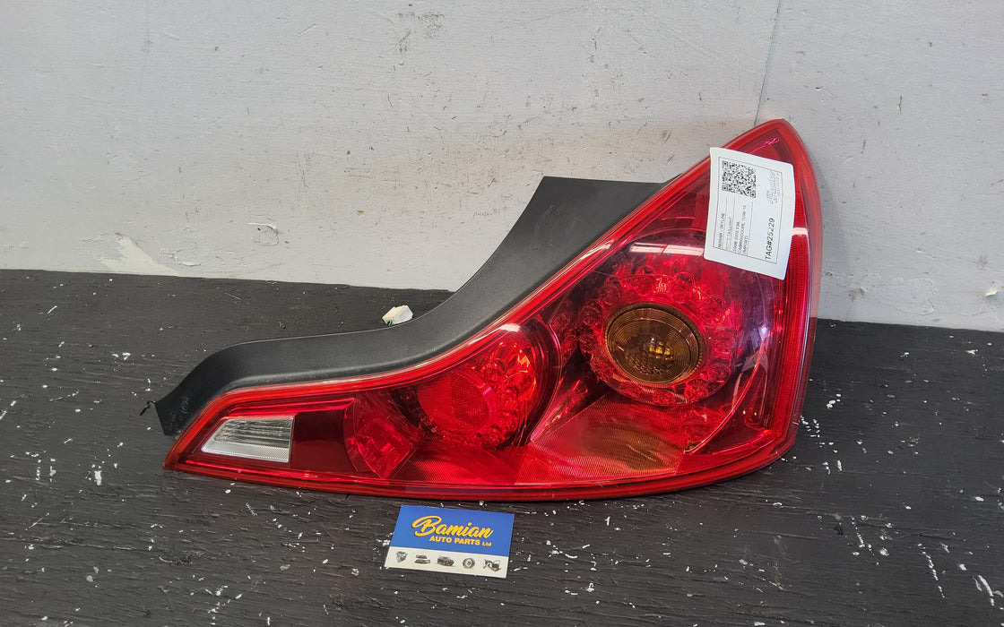 2007, Nissan, Skyline, Right Taillight