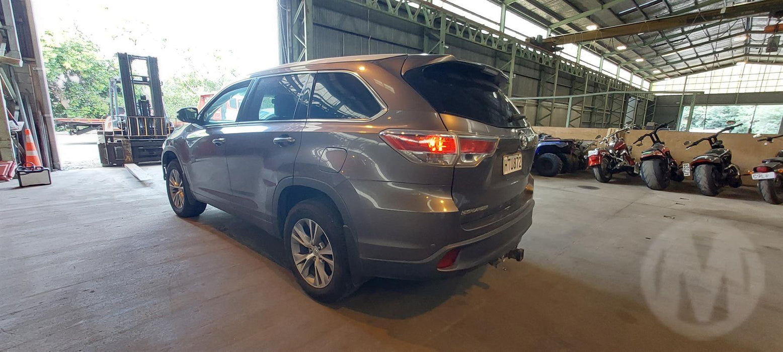 2014 Toyota Highlander GXL 3.5P/4WD/6AT/SW/  5721 - Used parts for sale