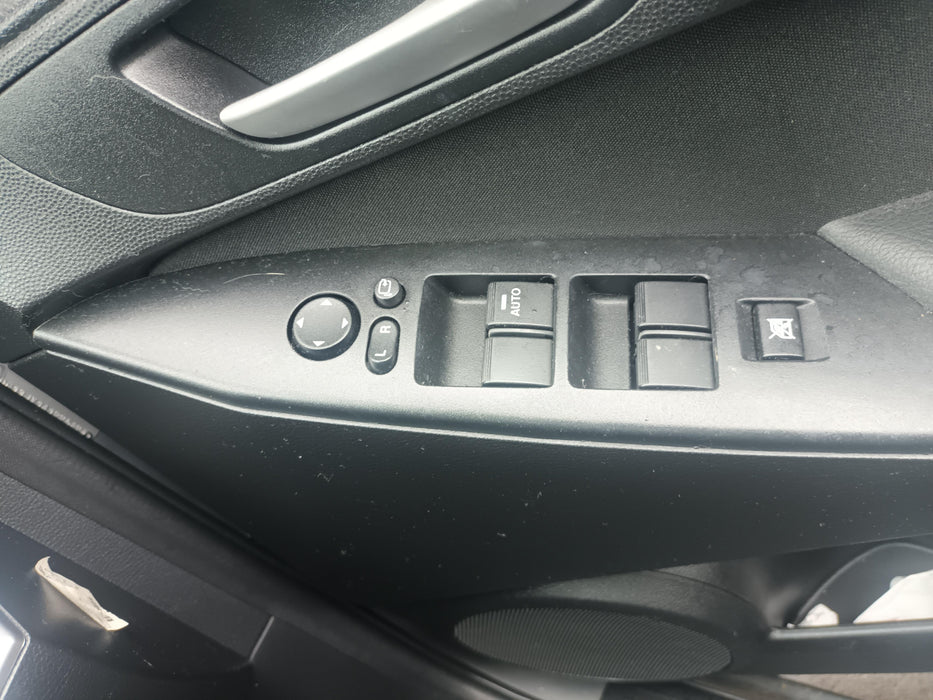 2011 Mazda Axela BL    5731 - Used parts for sale
