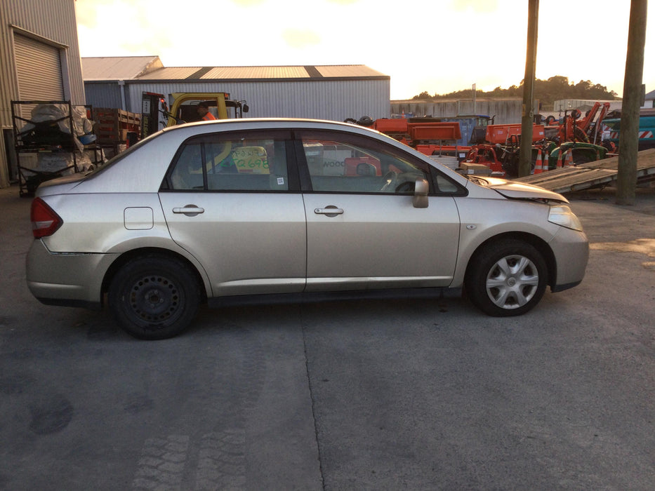 2008, Nissan, Tiida, LATIO, SC11-142405