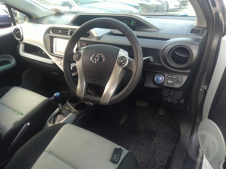 2012, Toyota, Prius, Aqua, NHP10-6079203