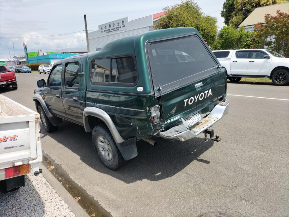 2004 Toyota Hilux 3.4P V6 4WD SR5 DCAB  5816 - Used parts for sale