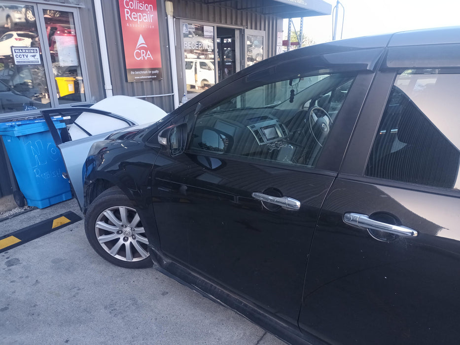 2010 Mazda MPV   6066 - Used parts for sale