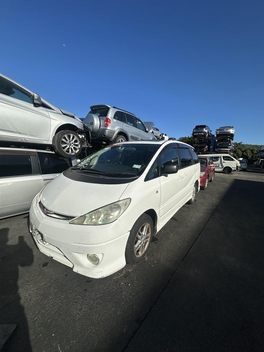 2004 Toyota Estima  R30 6226 - Used parts for sale