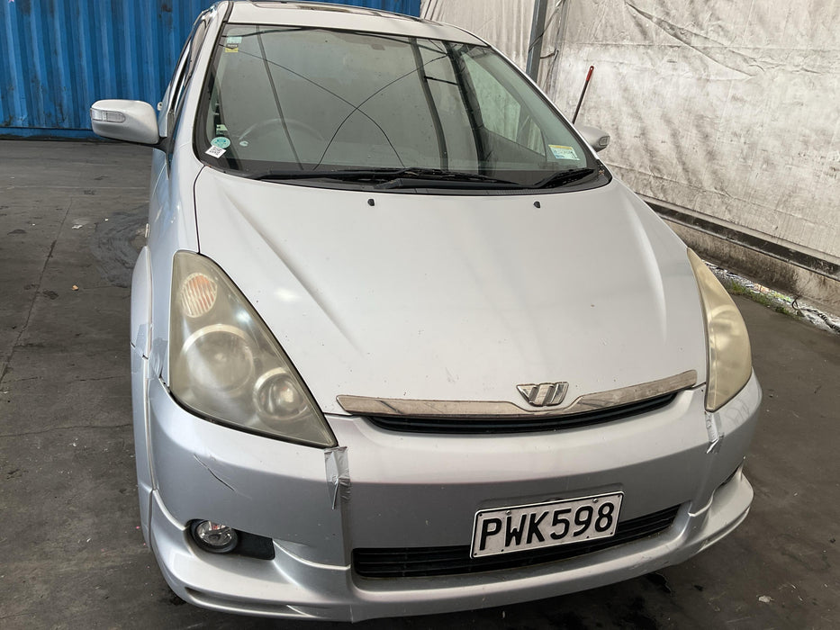 2004 Toyota Wish   5609 - Used parts for sale