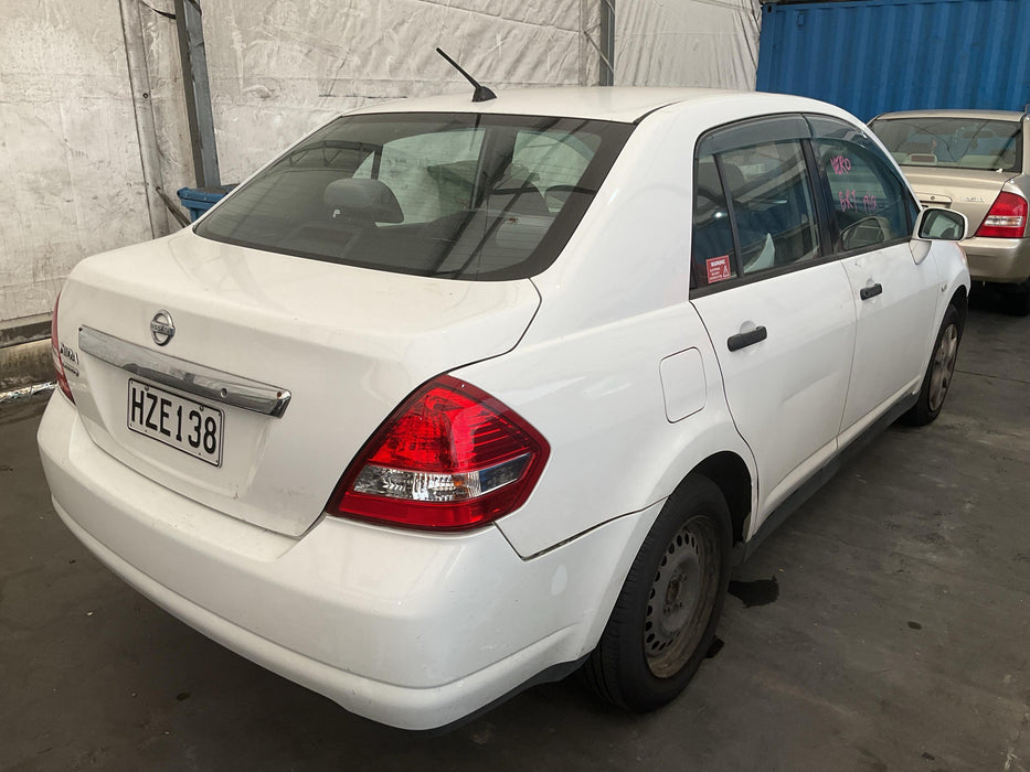 2009, Nissan, Tiida, LATIO, SC11-207818