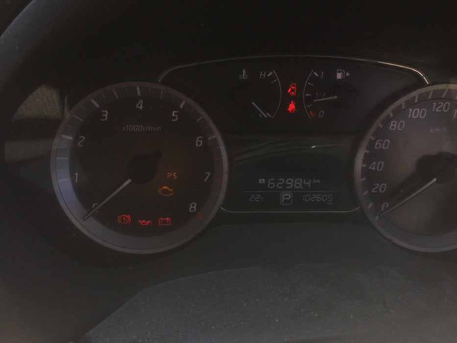 2013 Nissan Pulsar ST  5716 - Used parts for sale
