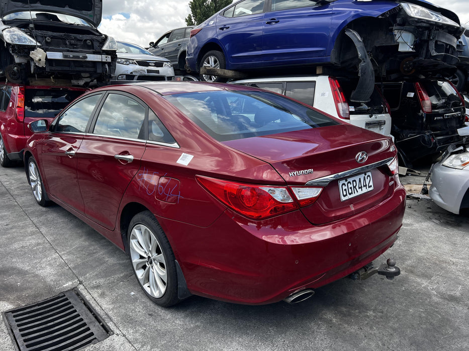 2012 Hyundai I45 2.4 ELITE A6  5644 - Used parts for sale