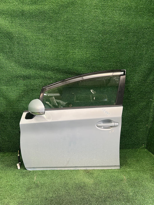 49160 2012 Toyota Prius Hybrid W30 Left Front Door