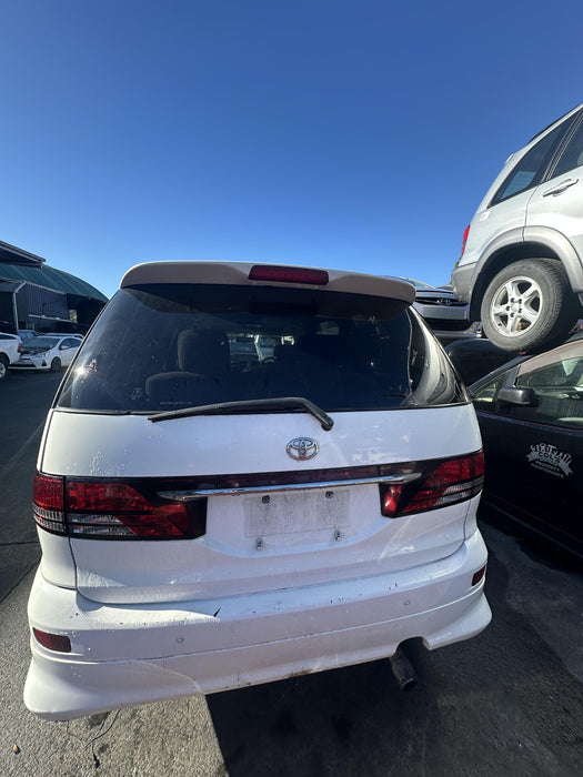 2004 Toyota Estima  R30 6226 - Used parts for sale