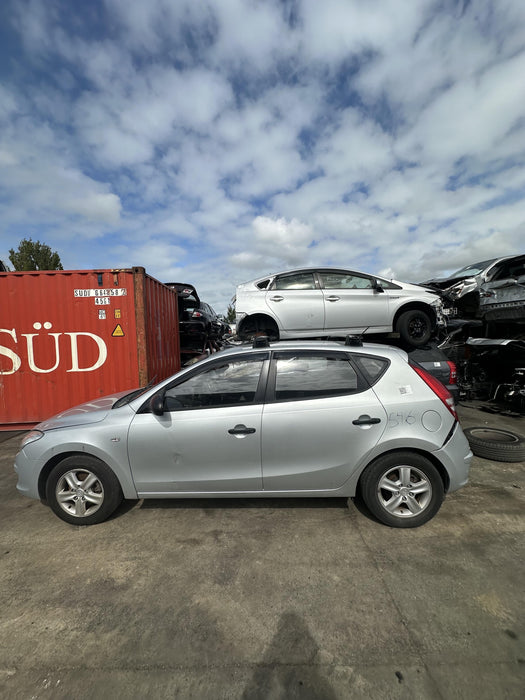 2009 Hyundai I30 1.6 A4  5416 - Used parts for sale