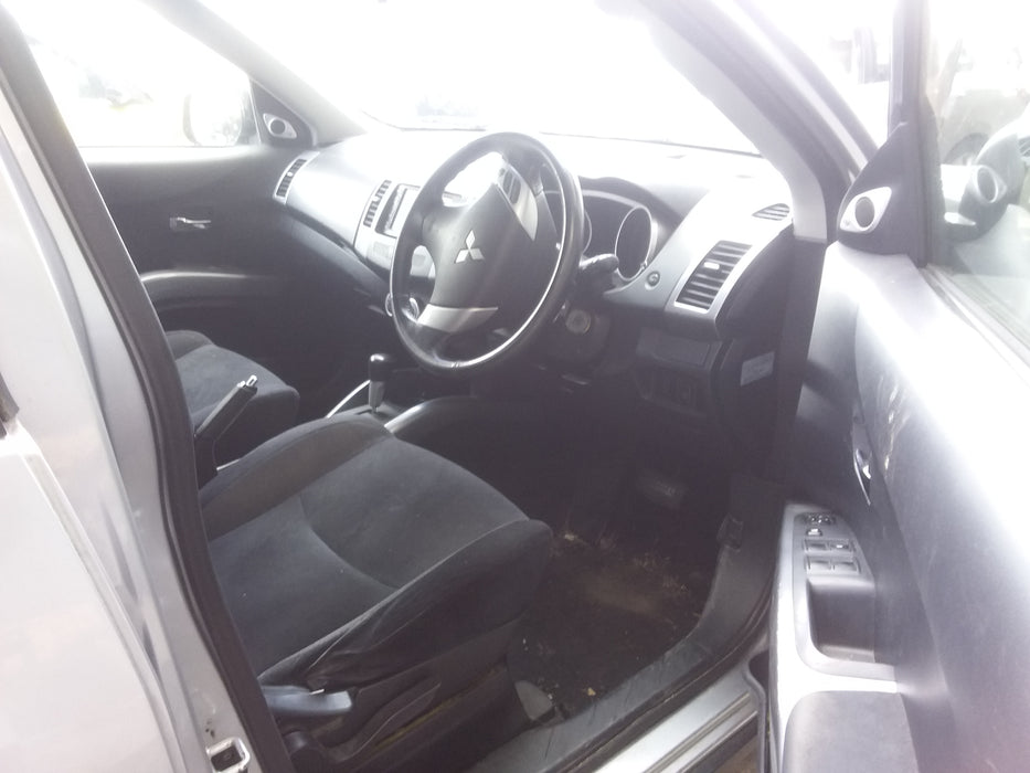 2006, Mitsubishi, Outlander, CW5W-0028287