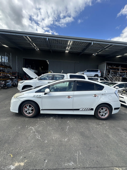 2009 Toyota Prius Hybrid W30 6187 - Used parts for sale