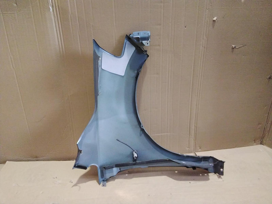 Nissan Tiida Tiida  Left Guard