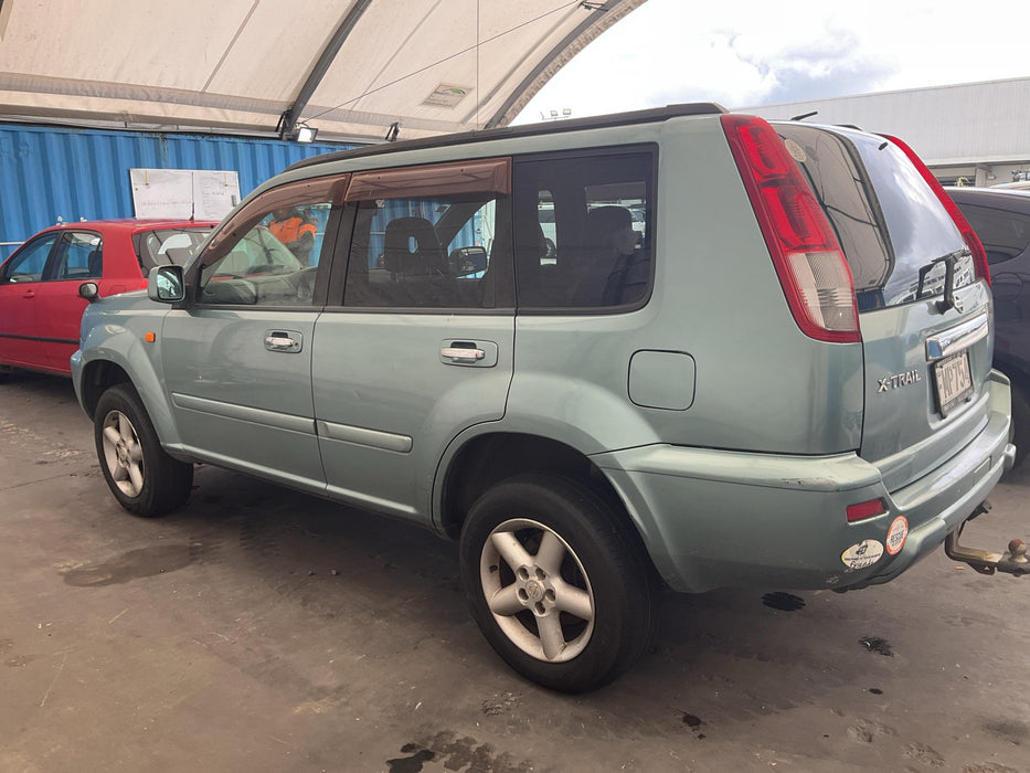 2001 Nissan X-Trail   5517 - Used parts for sale