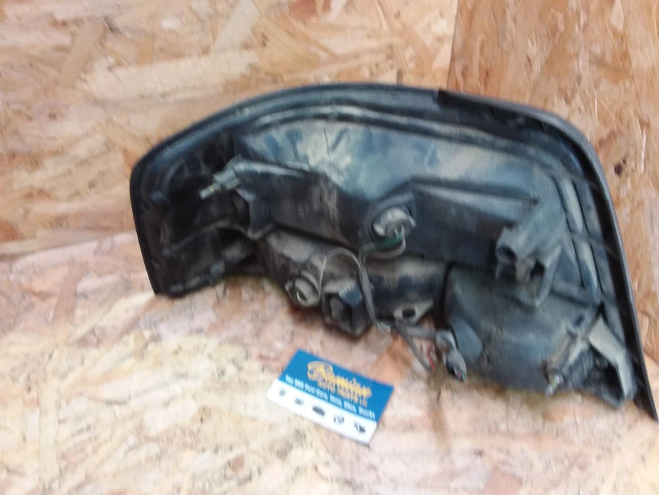 2000 Toyota Vista Vista  Right Taillight