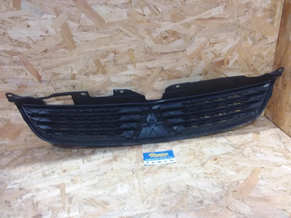 Mitsubishi Colt Colt  Grille