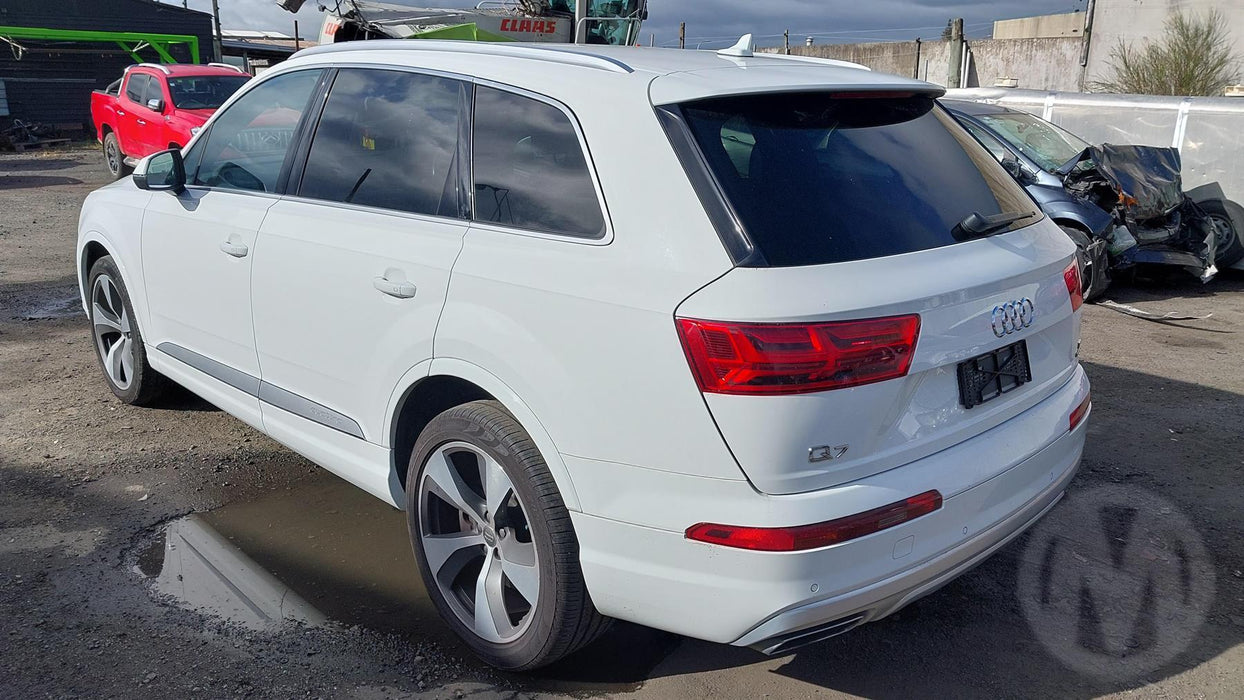 2016 Audi Q7 Quattro 4M 4667 - Used parts for sale