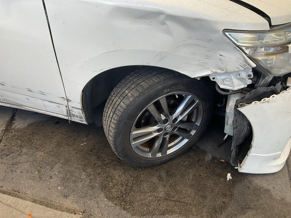 2013 Nissan Elgrand  E52 6076 - Used parts for sale
