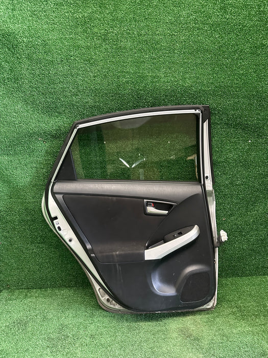 49245 2013 Toyota Prius Hybrid W30 Left Rear Door