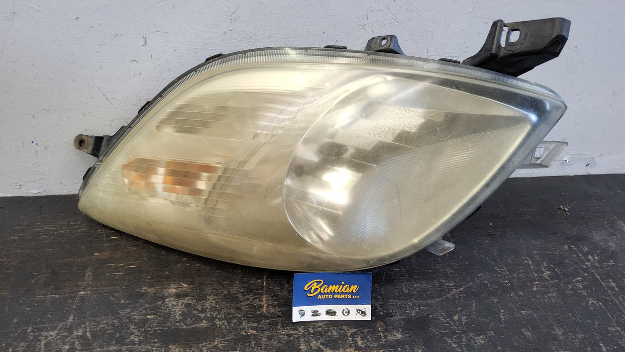 2004, Toyota, Yaris, Right Headlamp