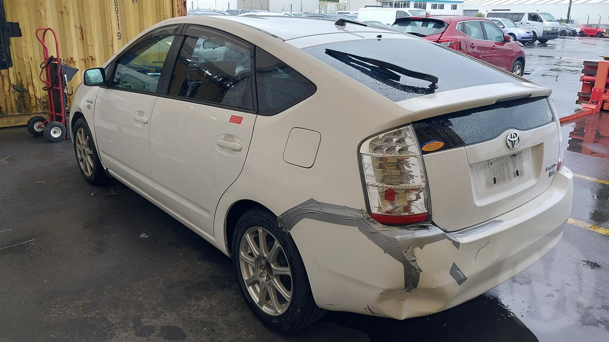 2009 Toyota Prius Hybrid W20 6368 - Used parts for sale