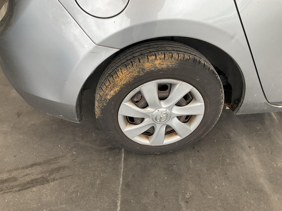2011 Mazda Axela BL    5731 - Used parts for sale