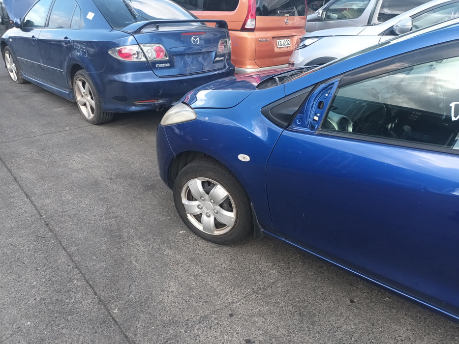 2009 Mazda 2 Demio DE  4355 - Used parts for sale