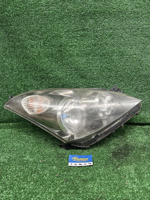 2005 Toyota Wish Hi E10 Right Headlamp