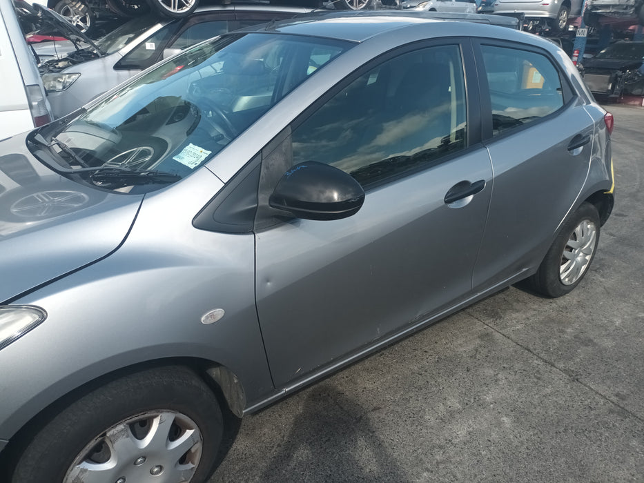 2011, Mazda, 2, Demio DE, DE3FS-504389