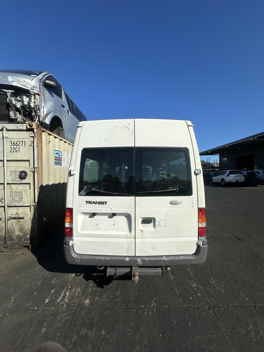 2004 Ford Transit 12 SEATER BUS M  5789 - Used parts for sale