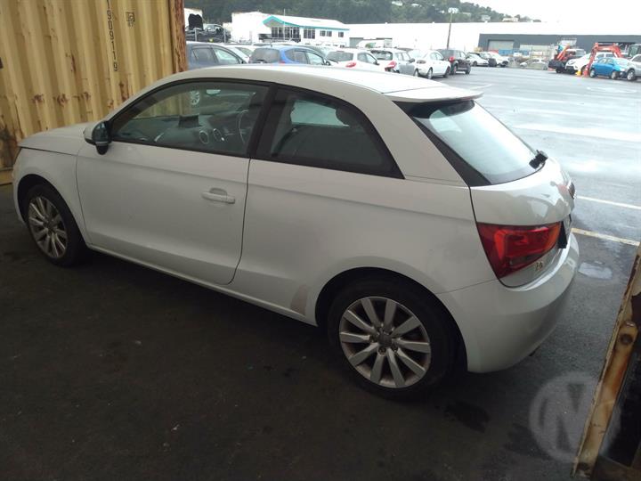 2014, Audi, A1