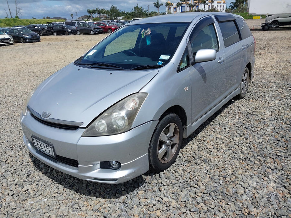 2005 Toyota Wish   5528 - Used parts for sale