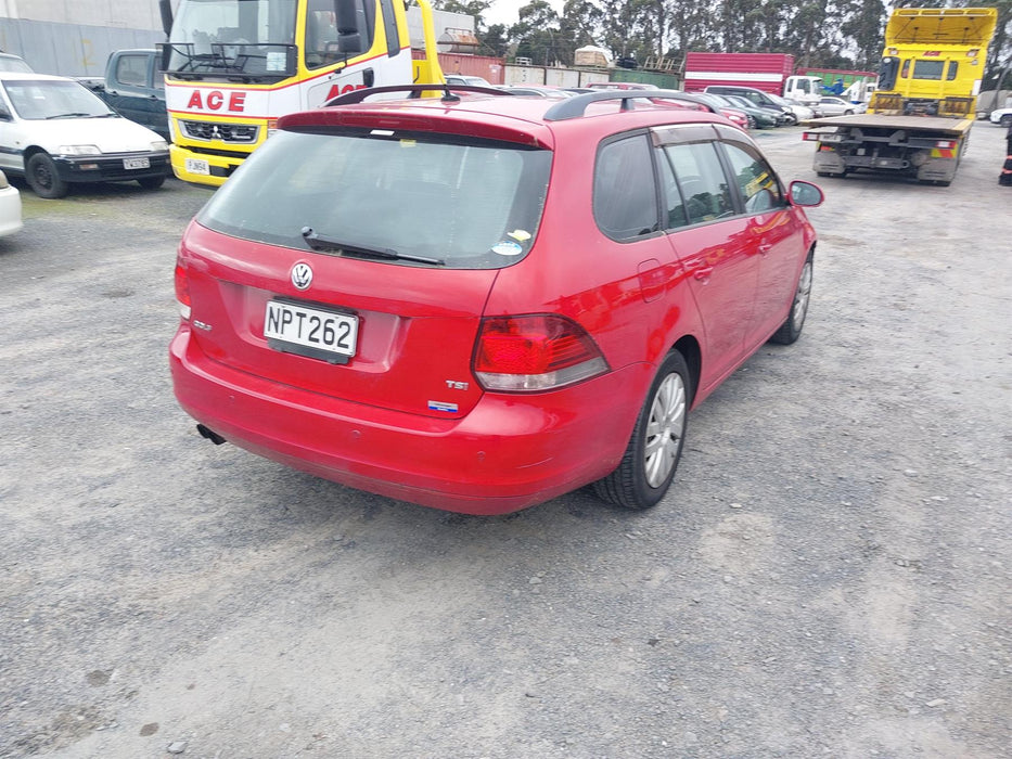 2010, Volkswagen, Golf, WVWZZZ1KZAM698649