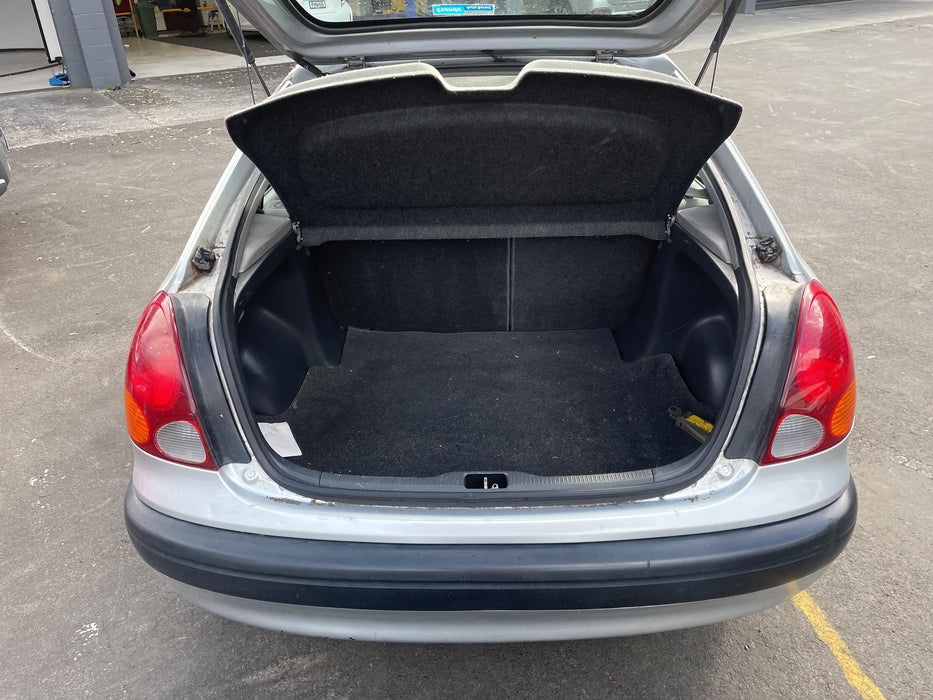 1999 Toyota Corolla 1.6P XL HATCHBACK 5M  5418 - Used parts for sale