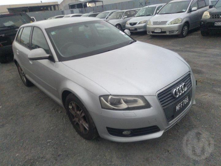 Audi, A3, WAUZZZ8P4AA027410