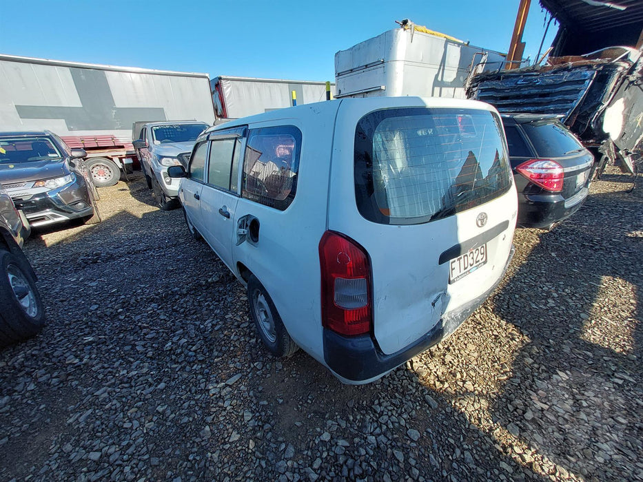 2003 Toyota Probox   5586 - Used parts for sale