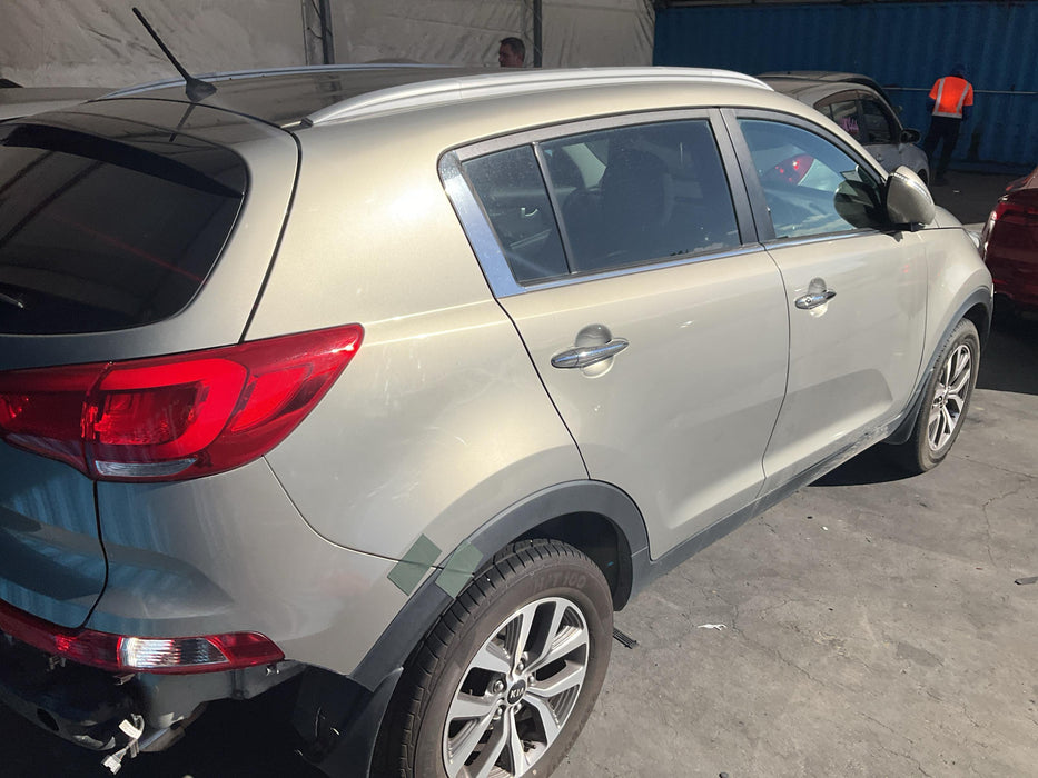2014 Kia Sportage URBAN EX 2.0P/6AT/SW  4219 - Used parts for sale
